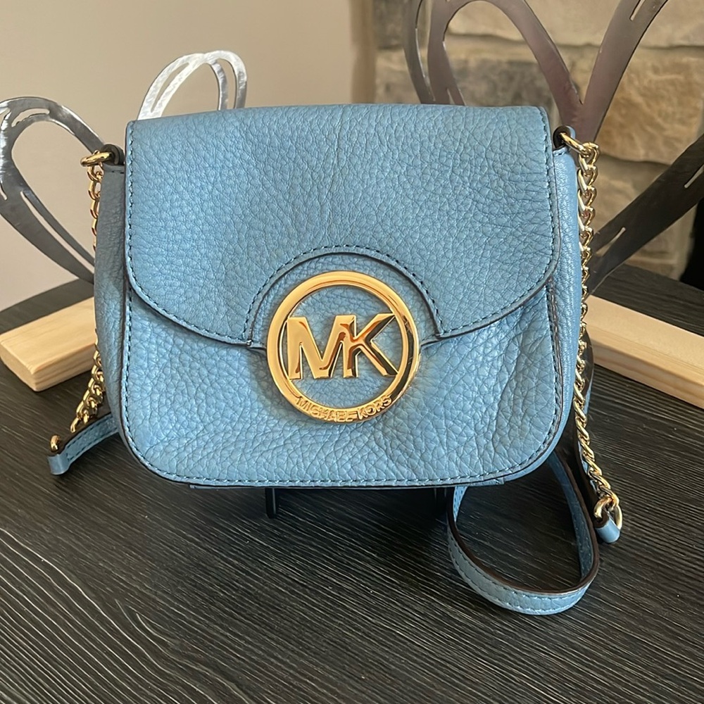 Michael Kors Fulton Small Crossbody purse
